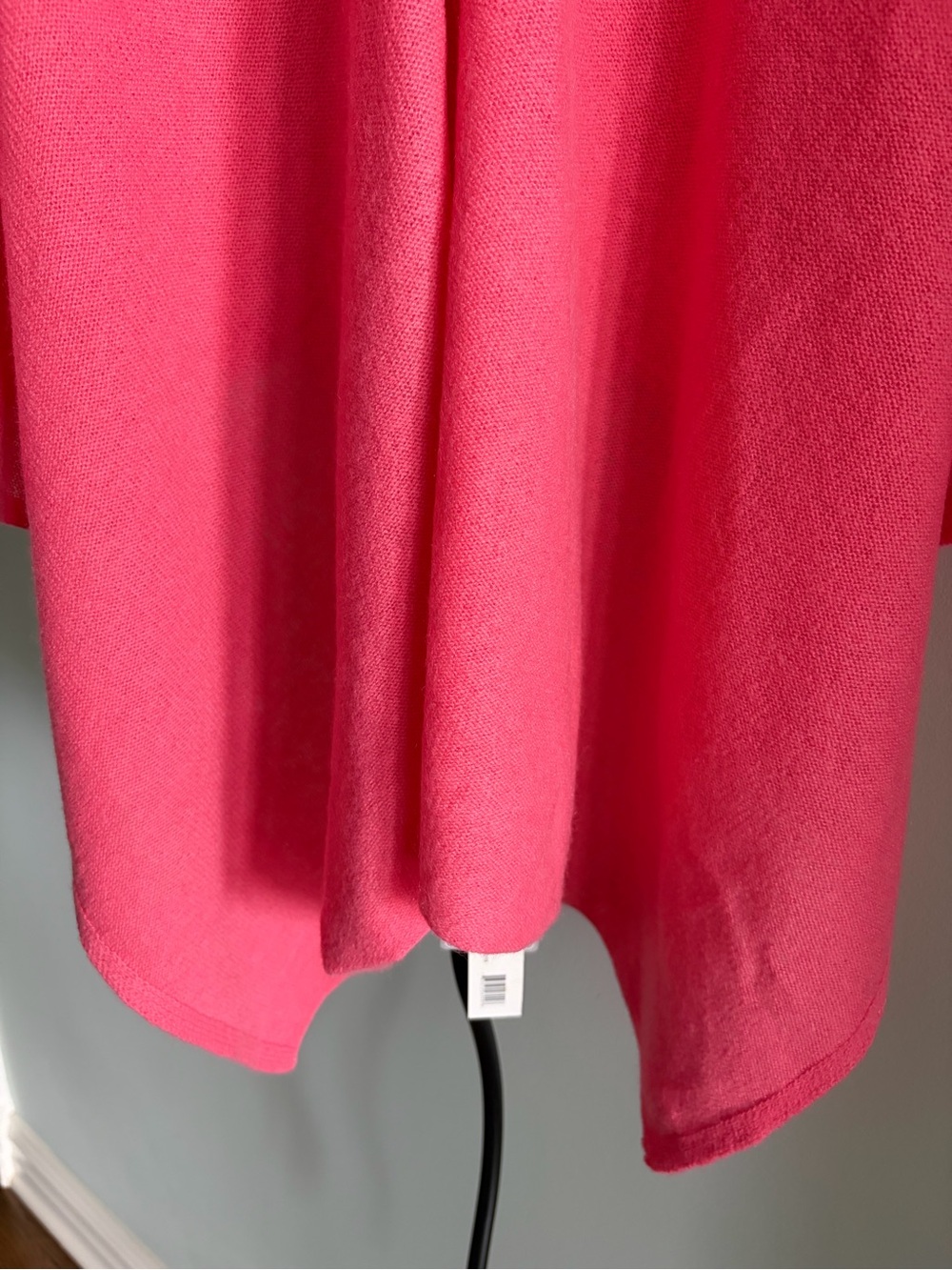 NWT IN CASHMERE
CASHMERE TOPPER - Picture 3 of 6